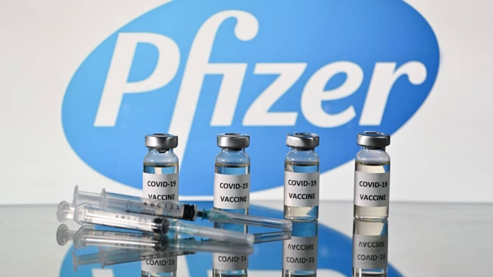 В Грузию при помощи ЮНИСЕФ доставлена первую партия вакцины от коронавируса Pfaizer