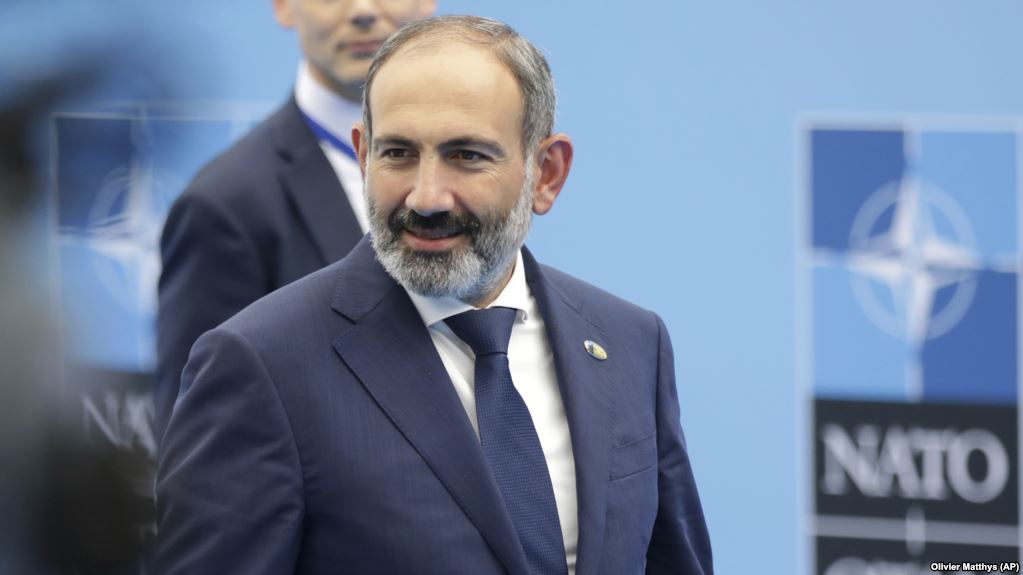 Пашинян призвал НАТО направить Азербайджану четкий месседж по карабахскому конфликту