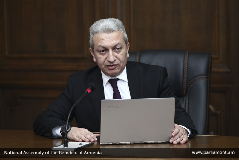 ВВП Армении в 2019 году вырастет на 4,9% - парламент начал обсуждения госбюджета