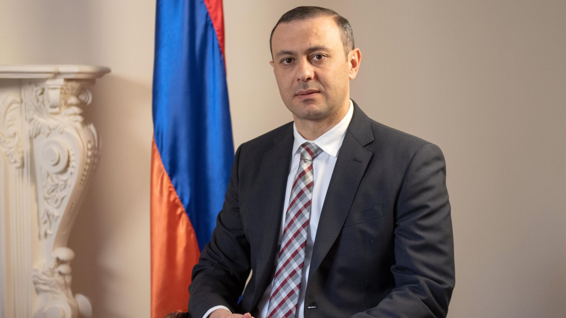Секретарь Совбеза Армении отправится на Мальту