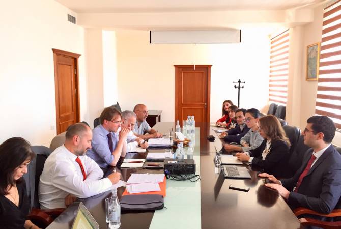 Делегацию экспертной группы Венецианской комиссии приняли в Минюсте 