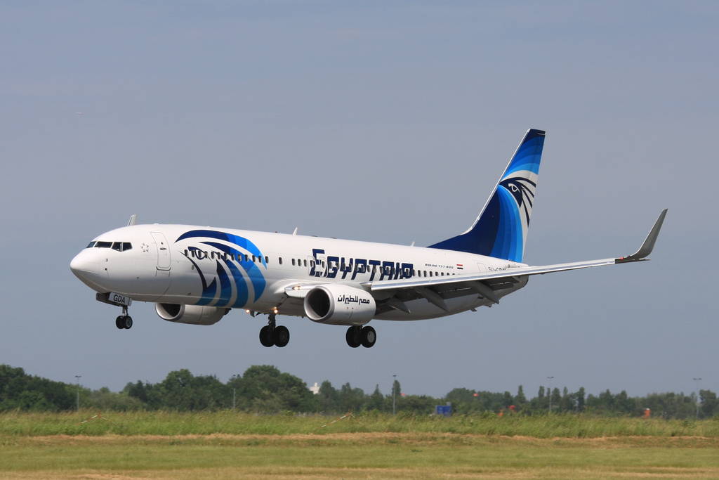 Неизвестные захватили самолет авиакомпании EgyptAir