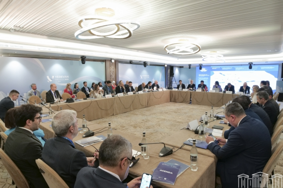 Քննարկում․ «Խաղաղության խաչմերուկը՝ ժողովրդավարություն, բարգավաճում, անվտանգություն»