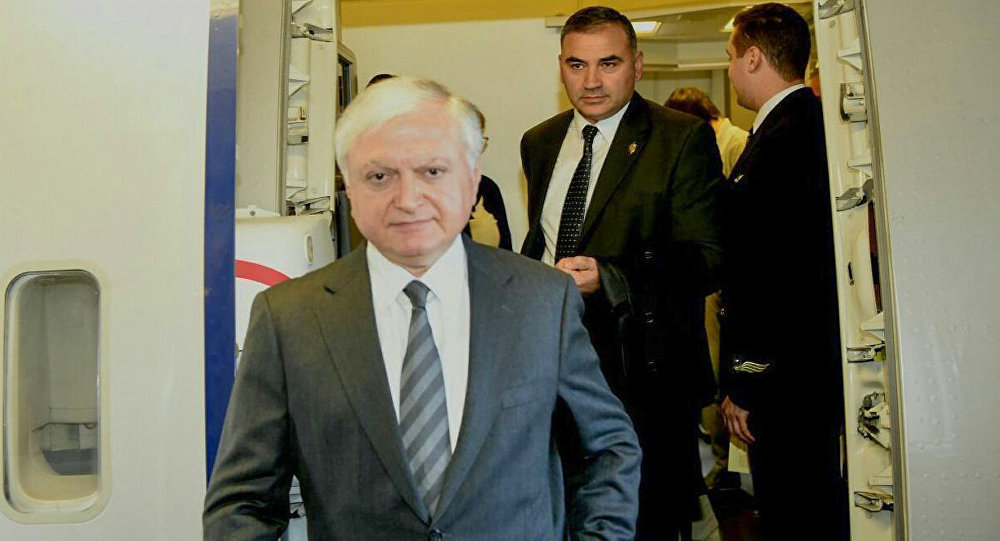 «Пусть на месте убедится»: Глава МИД Армении предложил пригласить Ильхама Алиева в Ереван