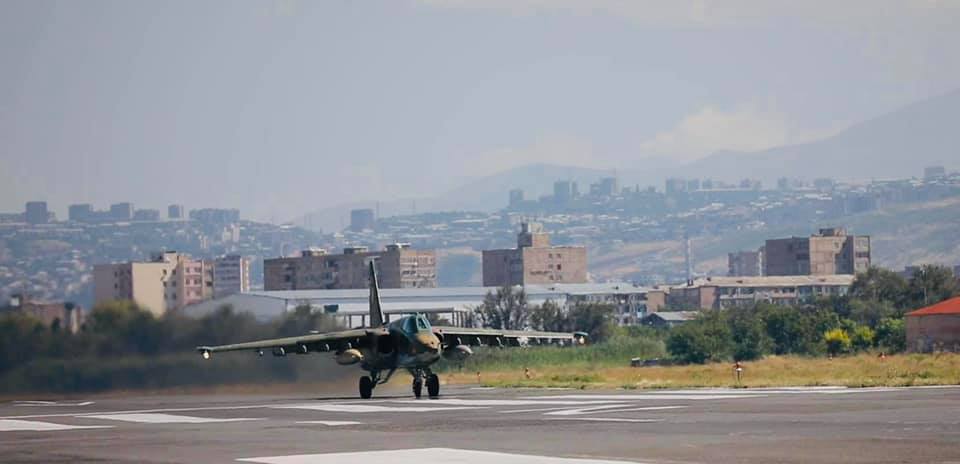 Штурмовые авиационные силы ВС Армении в рамках внезапных проверок продолжают тренировки