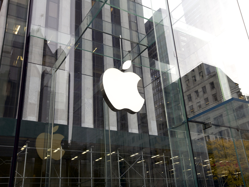 Apple приостановил продажи в Турции из-за исторического краха лиры