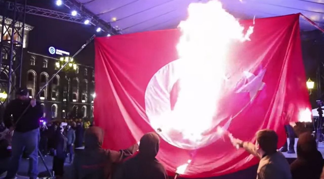 Армянские национал-предатели боятся турок больше, чем собственного народа