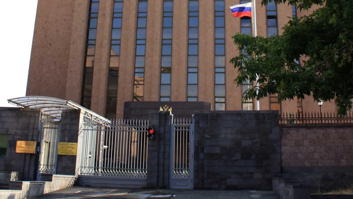 КПП на границе Ирана и Армении функционирует круглосуточно — посольство РФ 