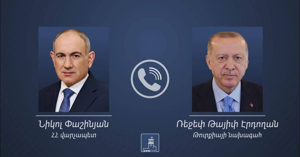  Премьер-министр поздравил президента Турции с праздником Курбан-байрам