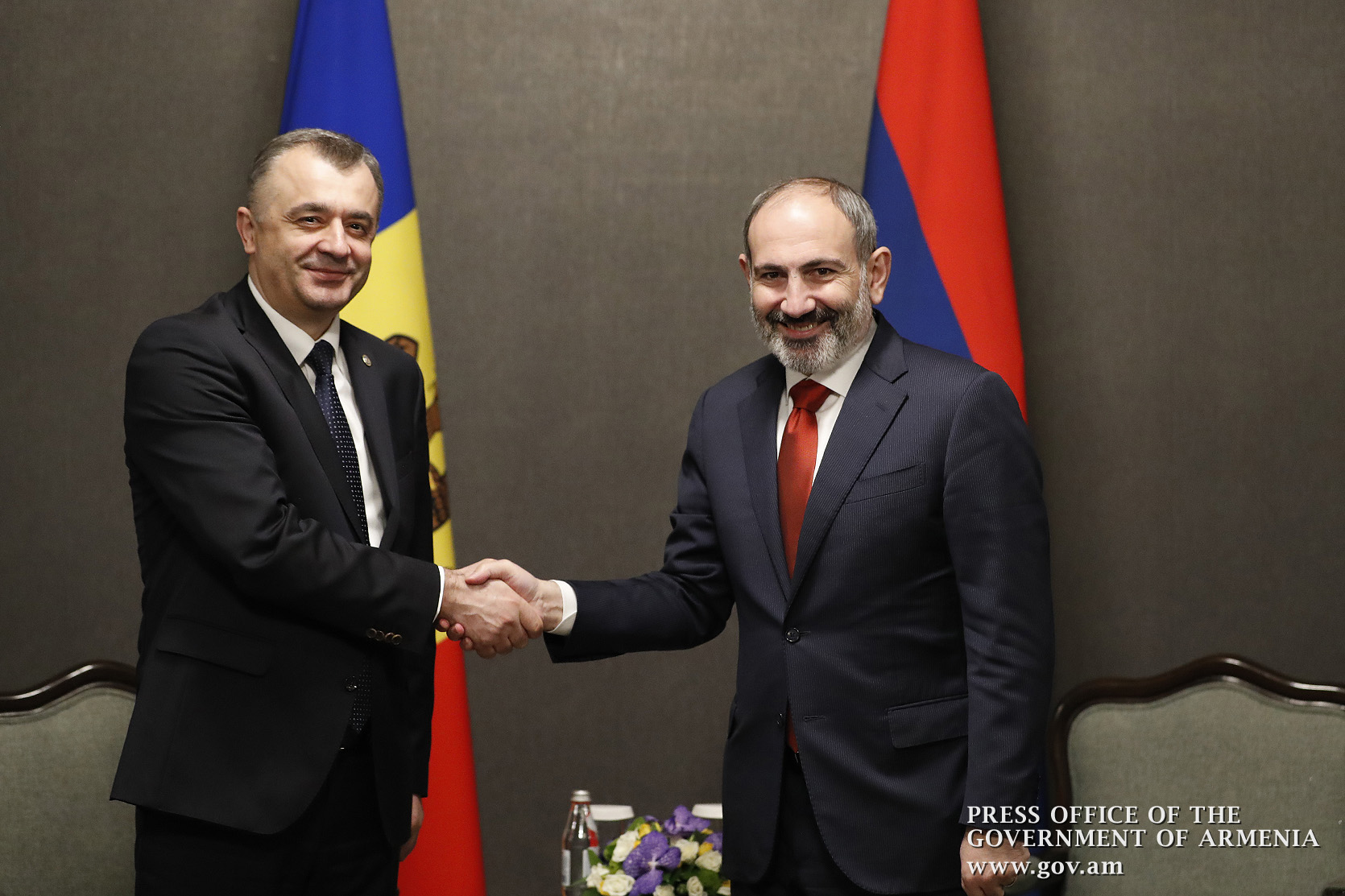 Премьер-министры Армении и Молдовы договорились поднять уровень экономических отношений