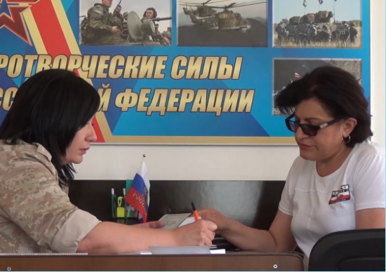 Российские миротворцы оказывают психологическую помощь жителям Нагорного Карабаха