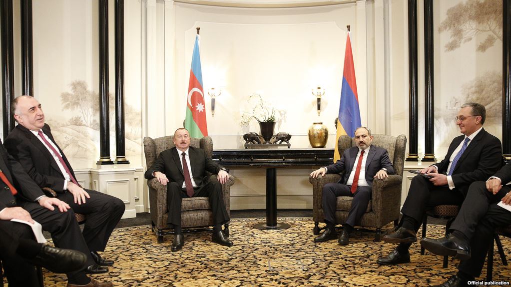  Пашинян и Алиев могут пообщаться в Брюсселе - пресс-секретарь