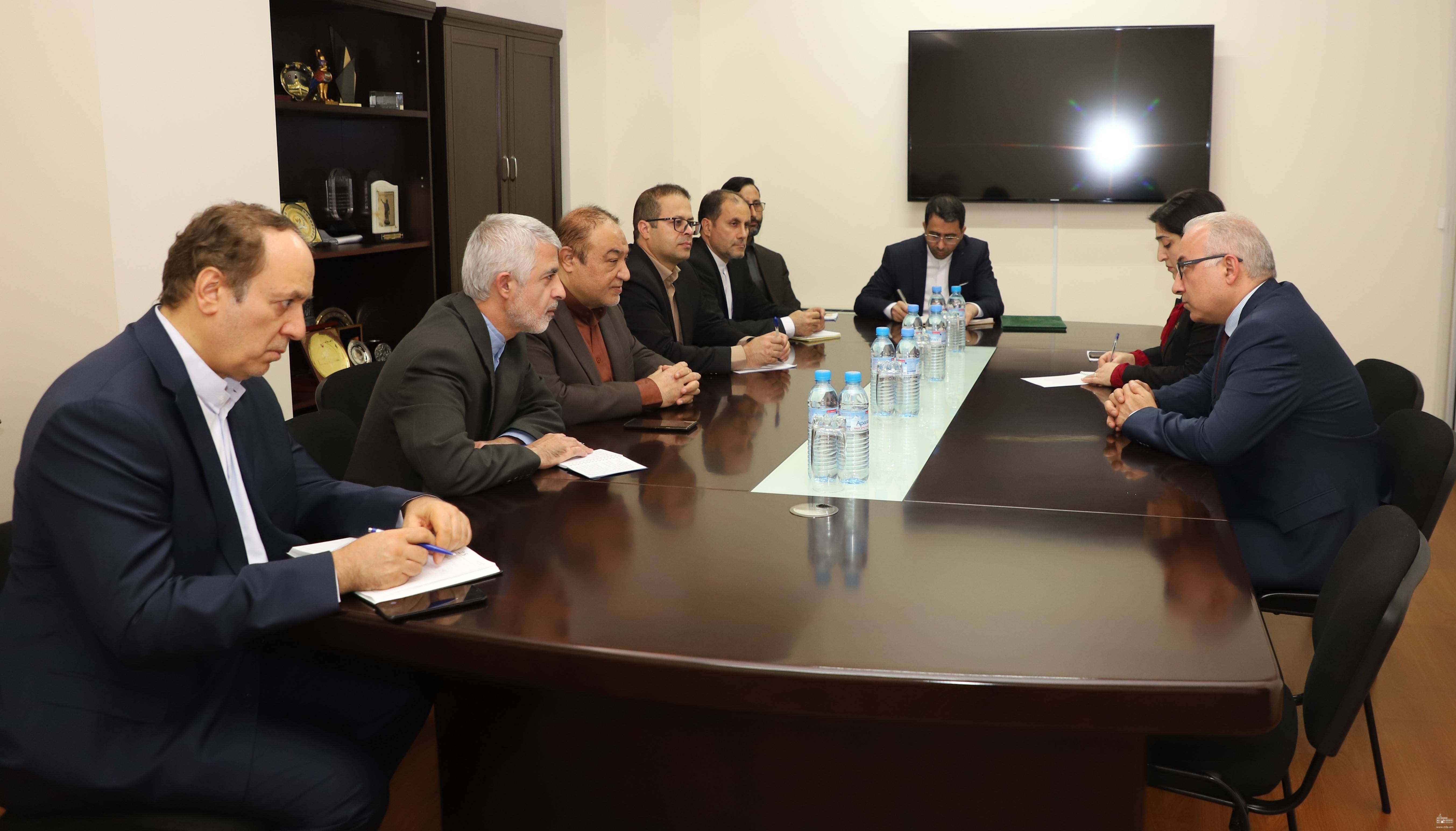 В МИДе обсудили экономическое сотрудничество между Арменией и Ираном 