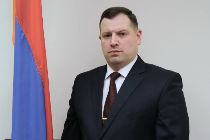 Глава СК Армении поздравил российского коллегу по случаю профессионального праздника 