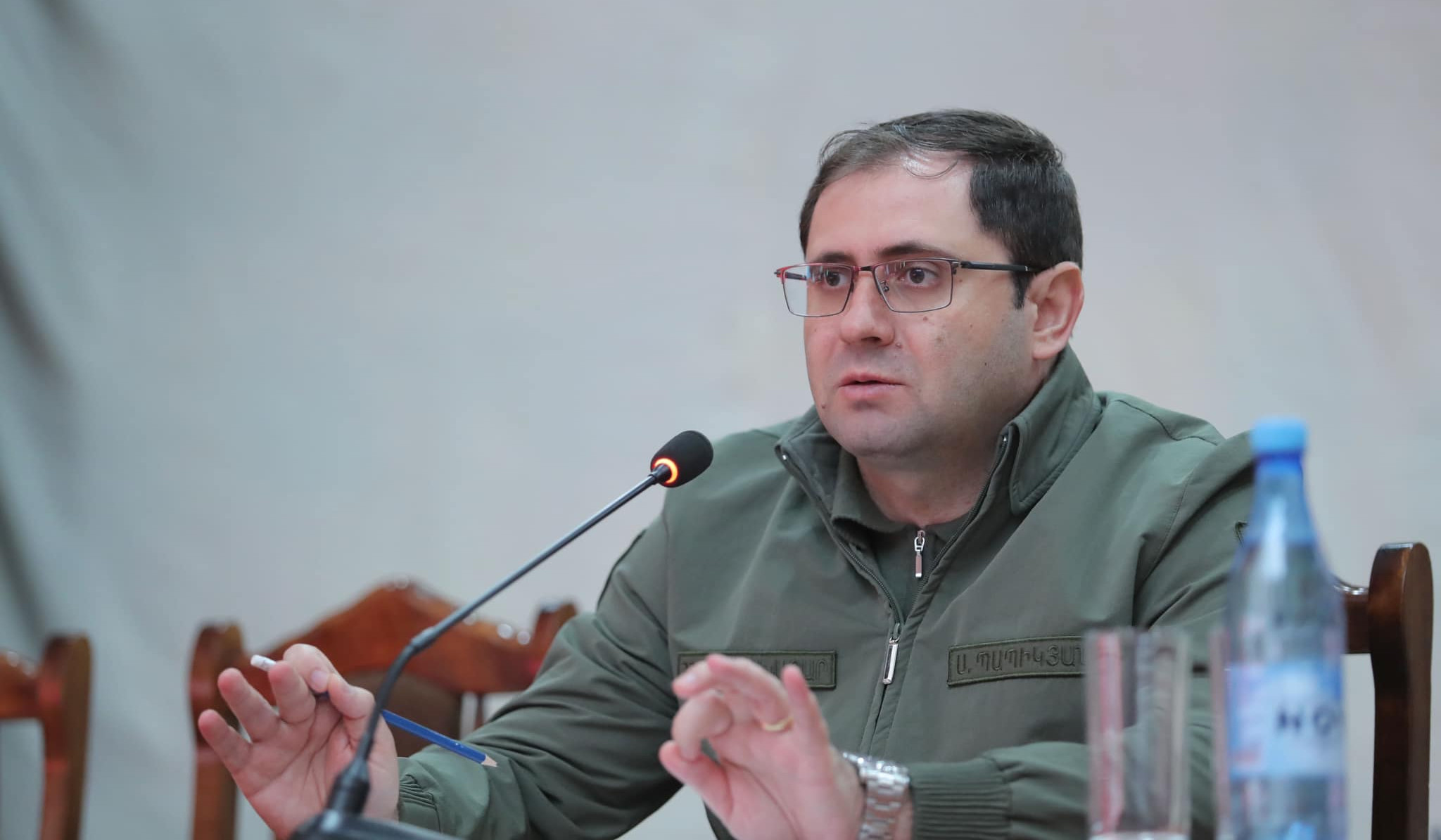 Министр обороны Армении провел совещание по вопросам повышения дисциплины  