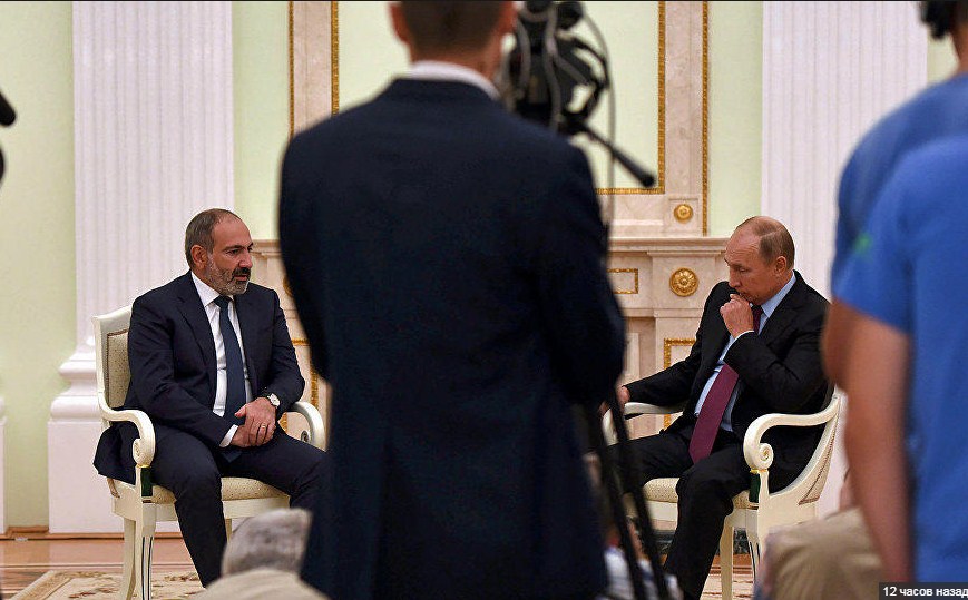 В Армению продолжатся поставки российских вооружений - Пашинян после встречи с Путиным