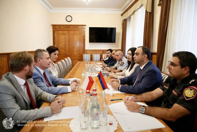 Լեհաստանի դեսպանը պատրաստակամություն է հայտնել աջակցելու ոստիկանության բարեփոխումներին