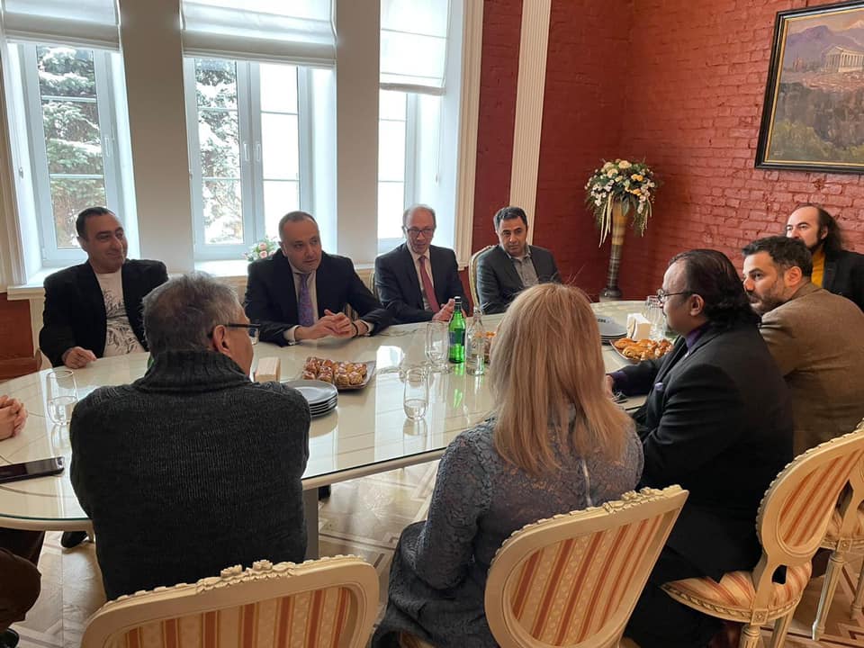 В Москве состоялась встреча главы МИД с представителями армянской интеллигенции и бизнеса