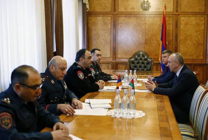 Начальник Полиции Армении принял посла Беларуси 
