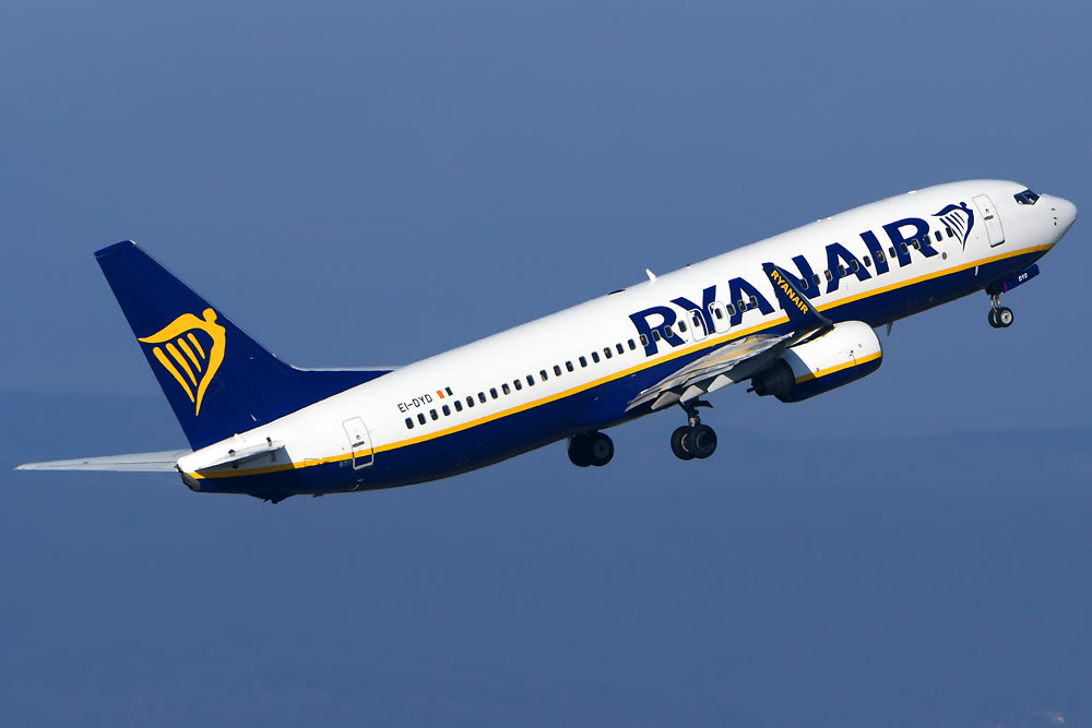 Из Гюмри в Афины, а из Еревана в Салоники: Ryanair анонсировал два новых рейса 