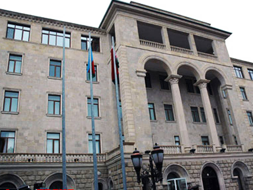 В Карабахе опровергли информацию Азербайджана о прекращении боевых действий
