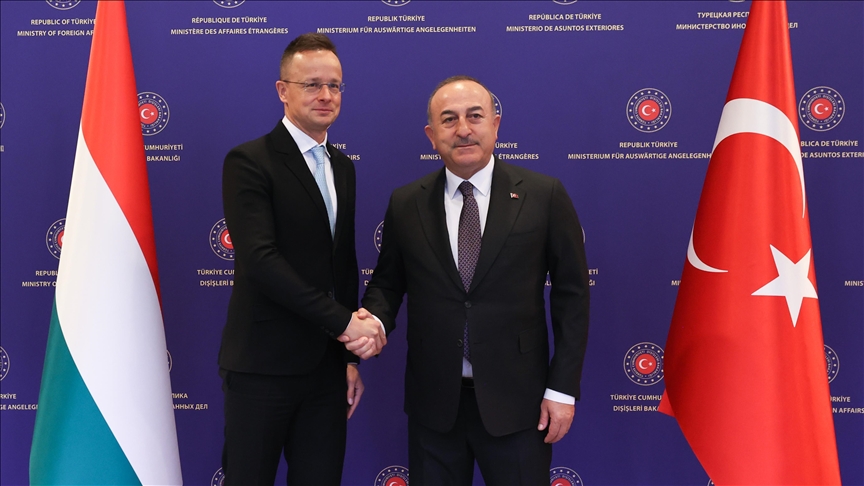 Чавушоглу: Турция не может поддержать заявку Швеции в НАТО без выполнения обязательств 