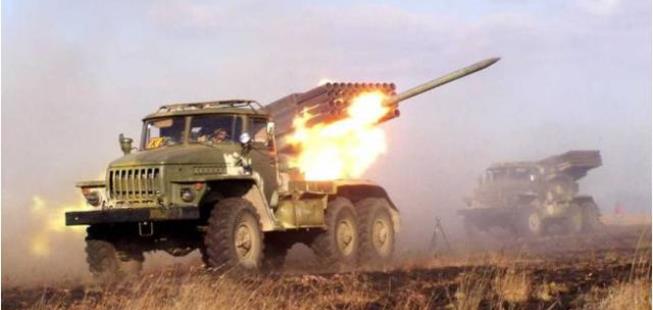 Армянские ВС подбили еще три азербайджанских танка: Минобороны