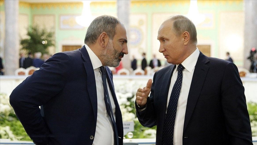 Пашинян и Путин обсудили гуманитарный кризис в Нагорном Карабахе