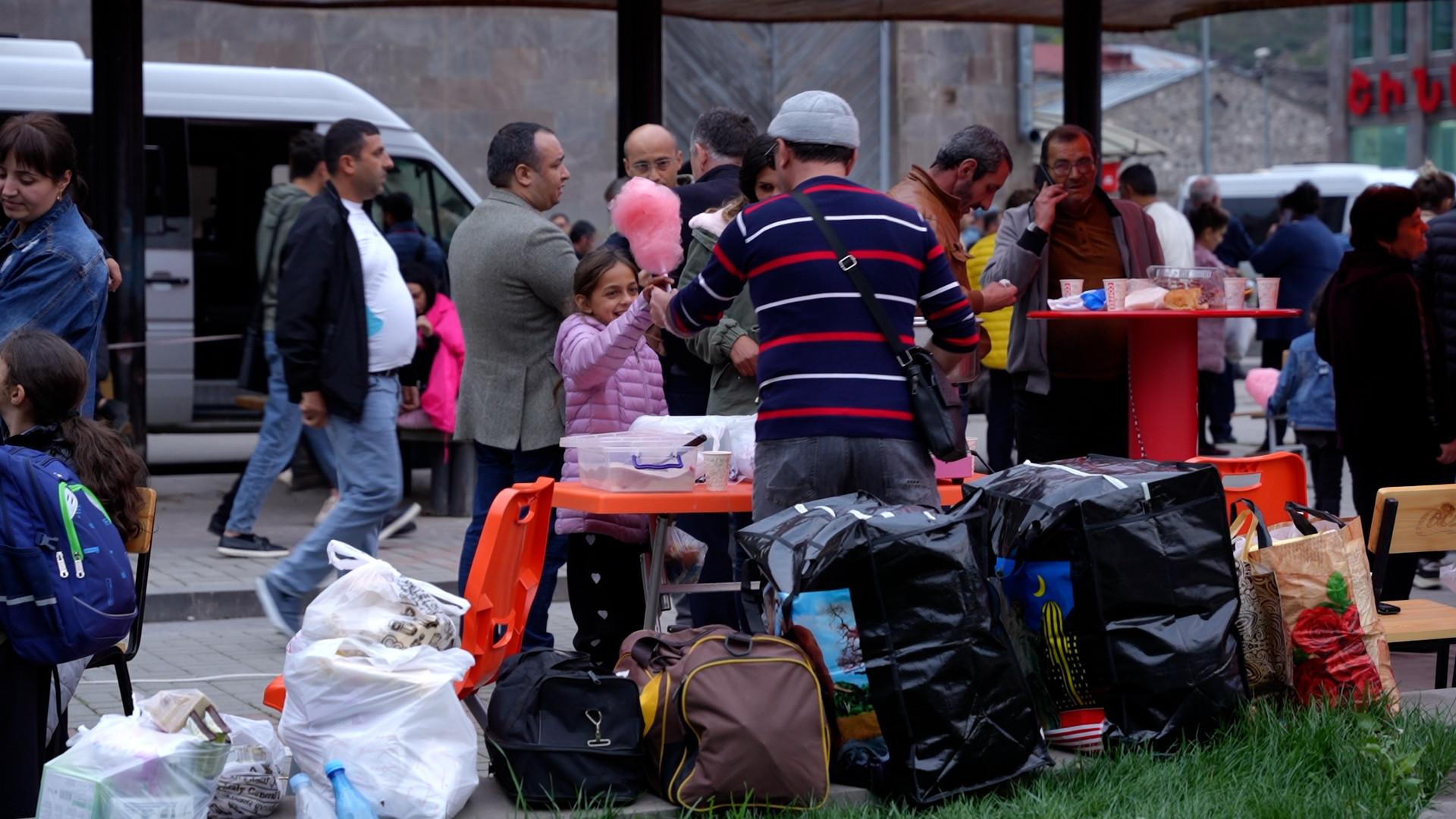 Правительство Армении утвердило программу поддержки переселенцев из Арцаха