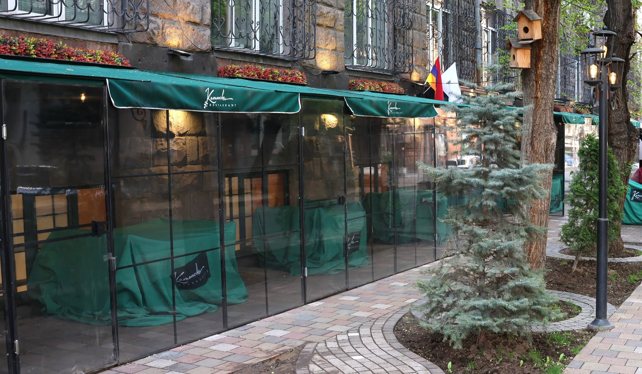 Կասեցվել է Երևանի կենտրոնում գործող «Քամանչա» ռեստորանի կաթսայատան գործունեությունը