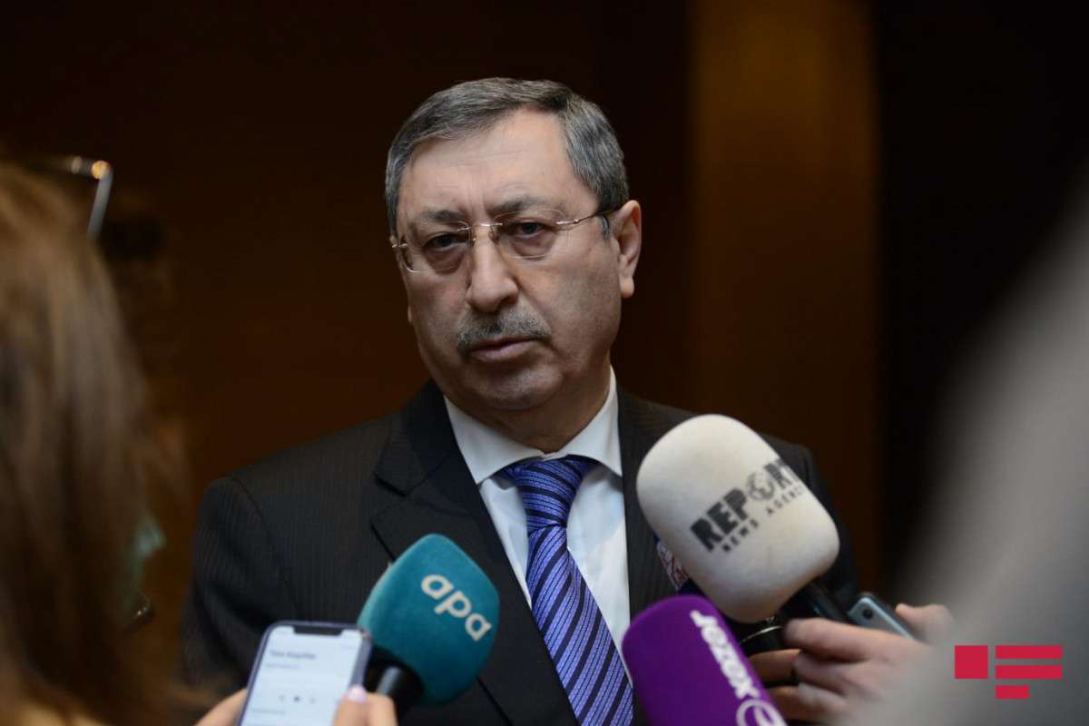 Азербайджан игнорирует пункты переговоров, предложенные Арменией - Халаф Халафов