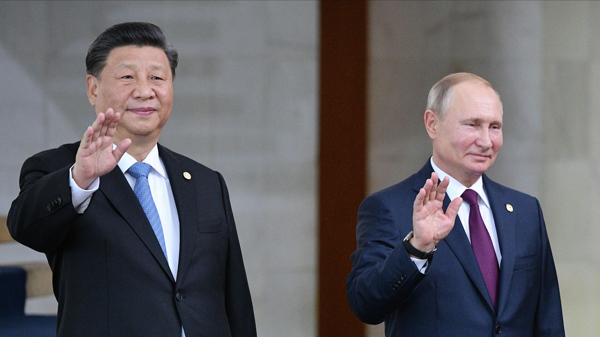 WSJ: Сближение России и Китая вызывает серьезную озабоченность на Западе