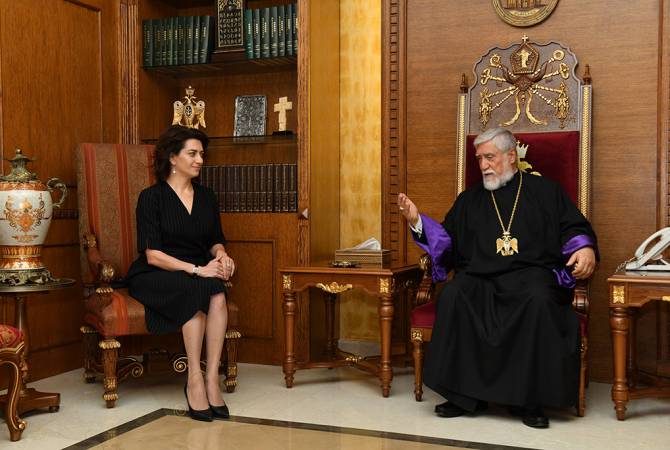 Католикос Великого Дома Киликийского Арам I принял супругу премьер-министра Армении 