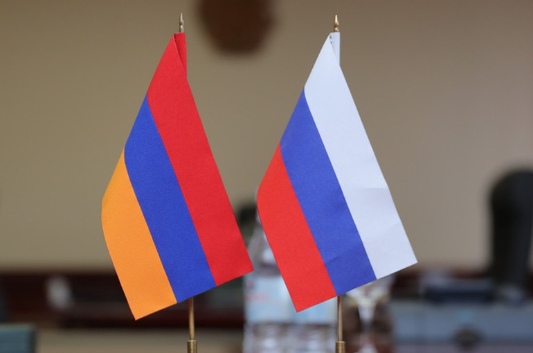 Посол Армении и замглавы МИД России обсудили вопросы двусторонних отношений