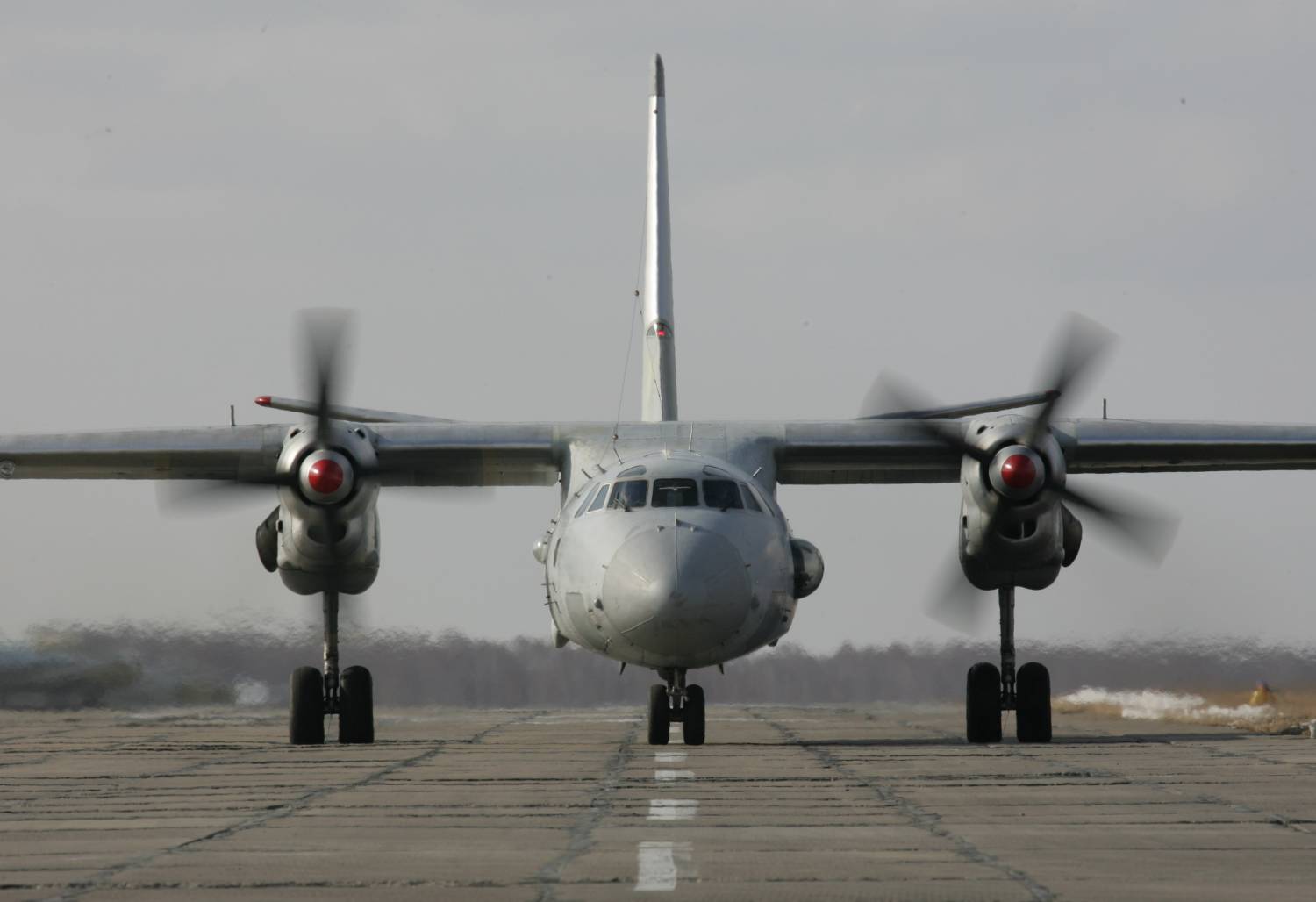 В Сирии при заходе на посадку разбился российский транспортный самолет: 32 погибших
