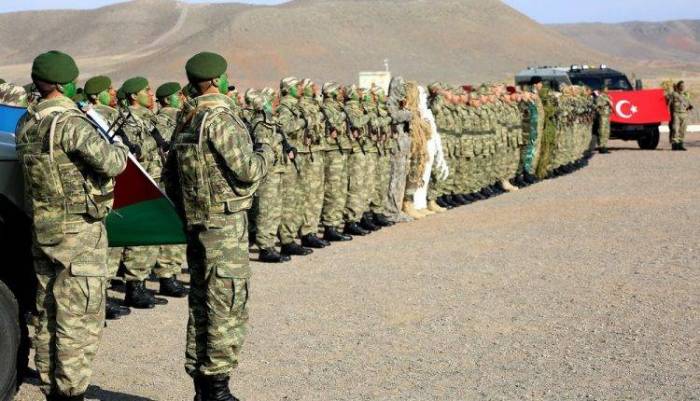 Турецкие инструкторы подготовили азербайджанских снайперов