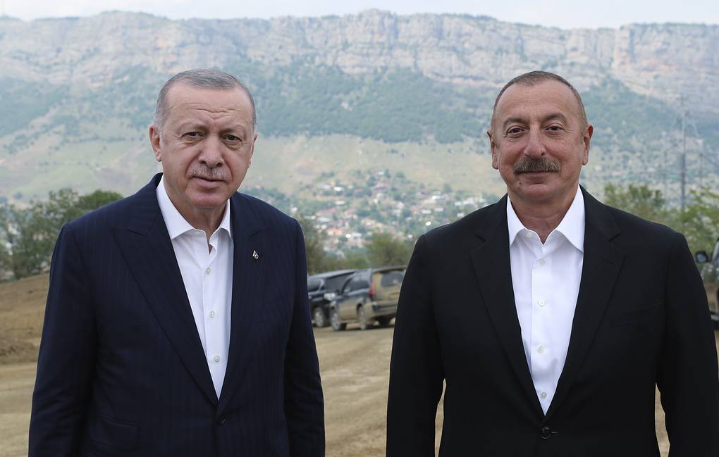 Эрдоган и Алиев всеми силами пытаются форсировать события - эксперт 
