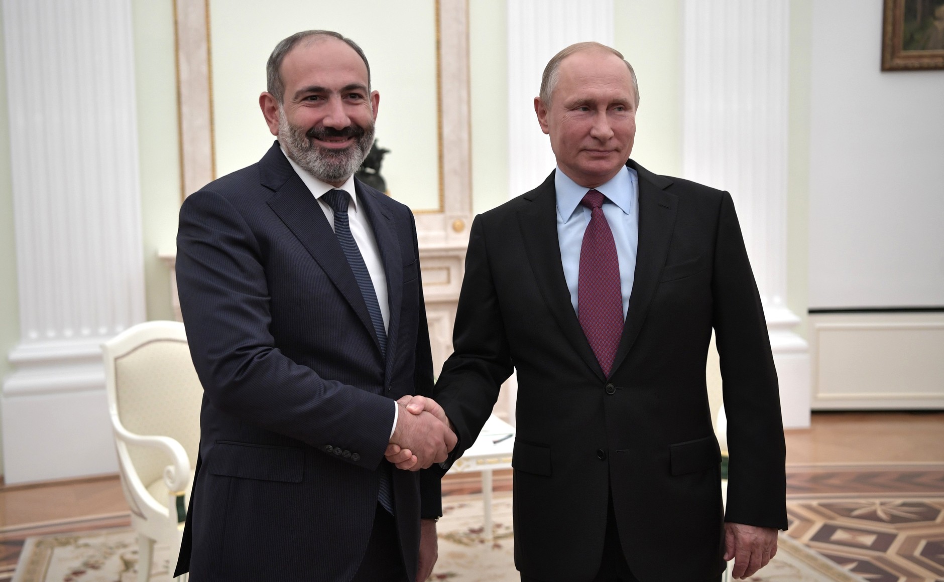 Армяно-российские отношения просто блестящие - Пашинян