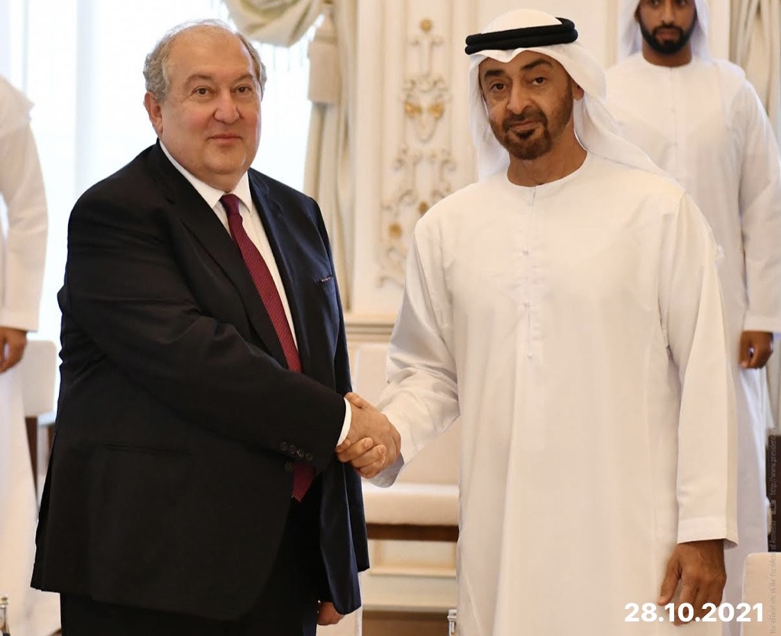 Президент и наследный принц Абу-Даби обсудили вопросы двустороннего сотрудничества