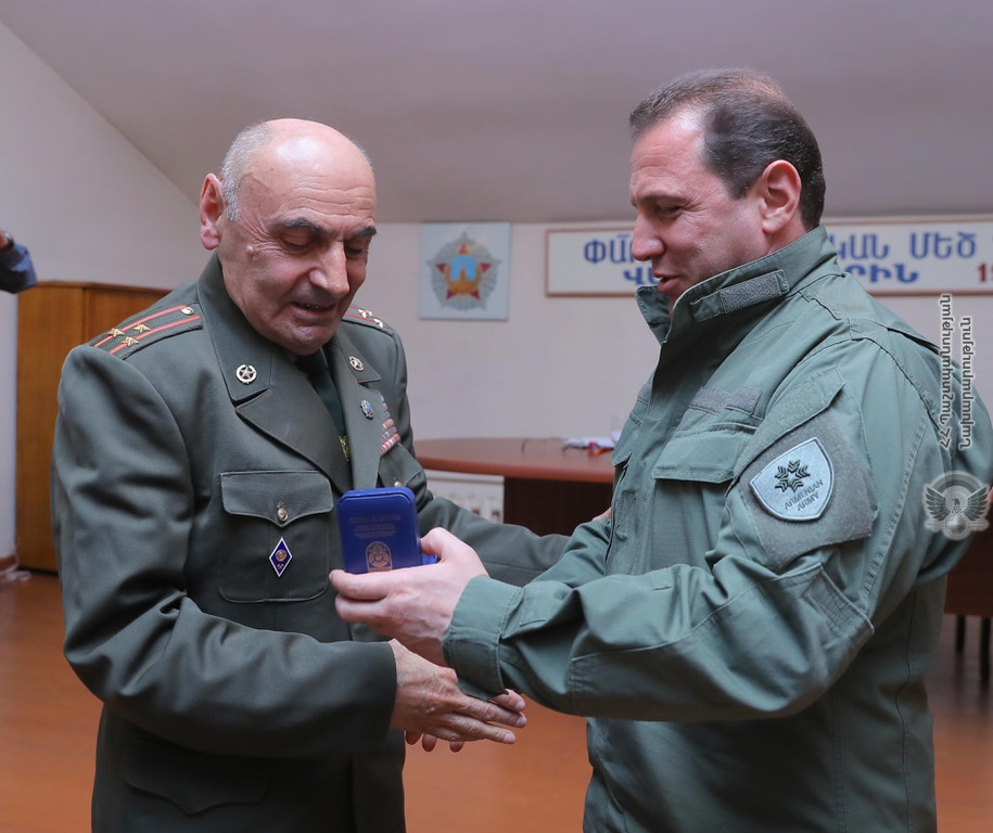 Без вас не было бы сегодняшней Армении: Давид Тоноян поздравил ветеранов ВОВ