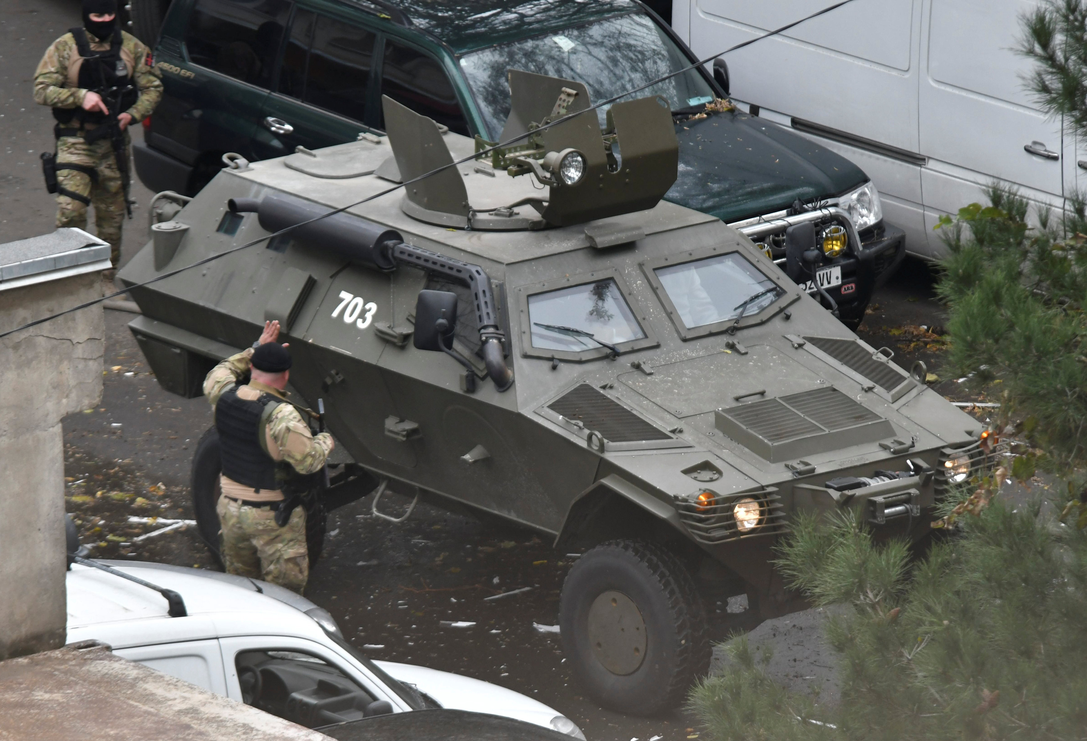Антитеррористическая операция в Тбилиси завершена: раненый спецназовец скончался