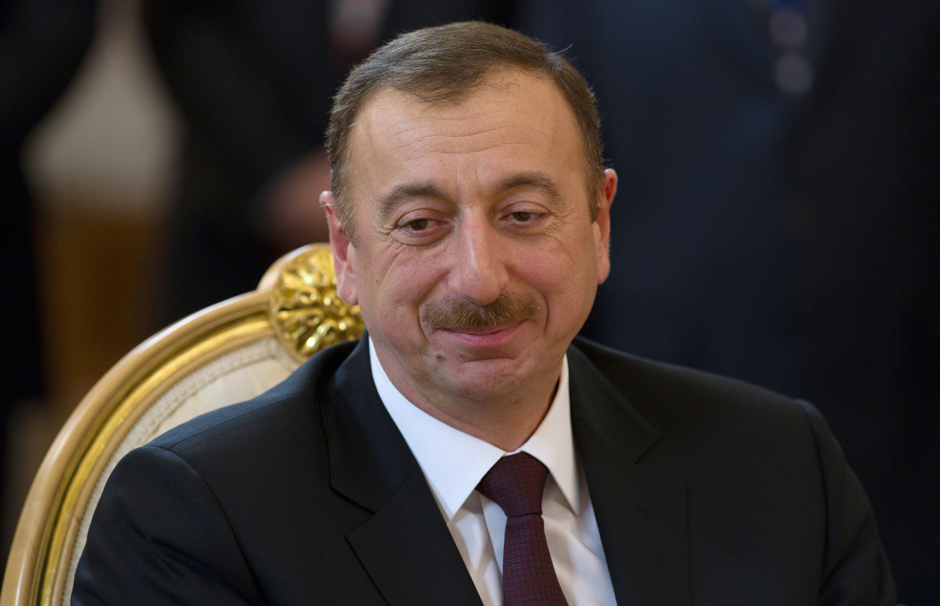Ильхам Алиев поручил сделать «динамичной» жизнь в регионах Азербайджана