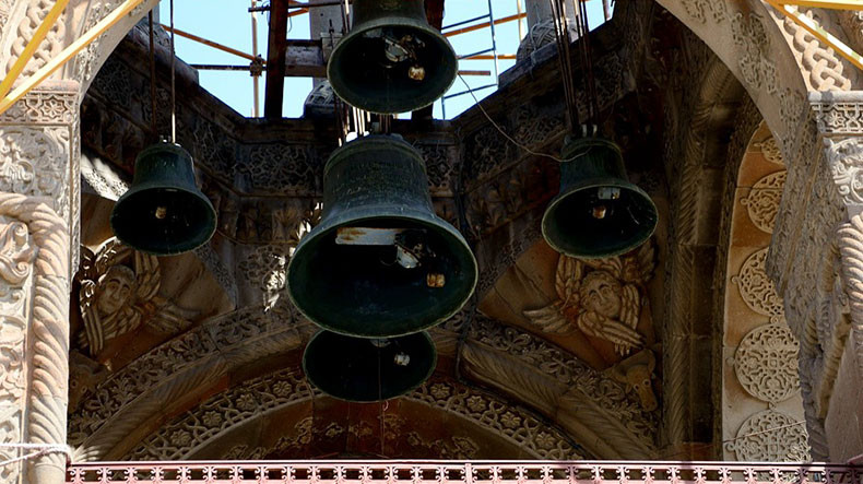 Եկեղեցու բոլոր տաճարների զանգերը կհնչեն՝ Հայոց Ցեղասպանության սուրբ նահատակների հիշատակին