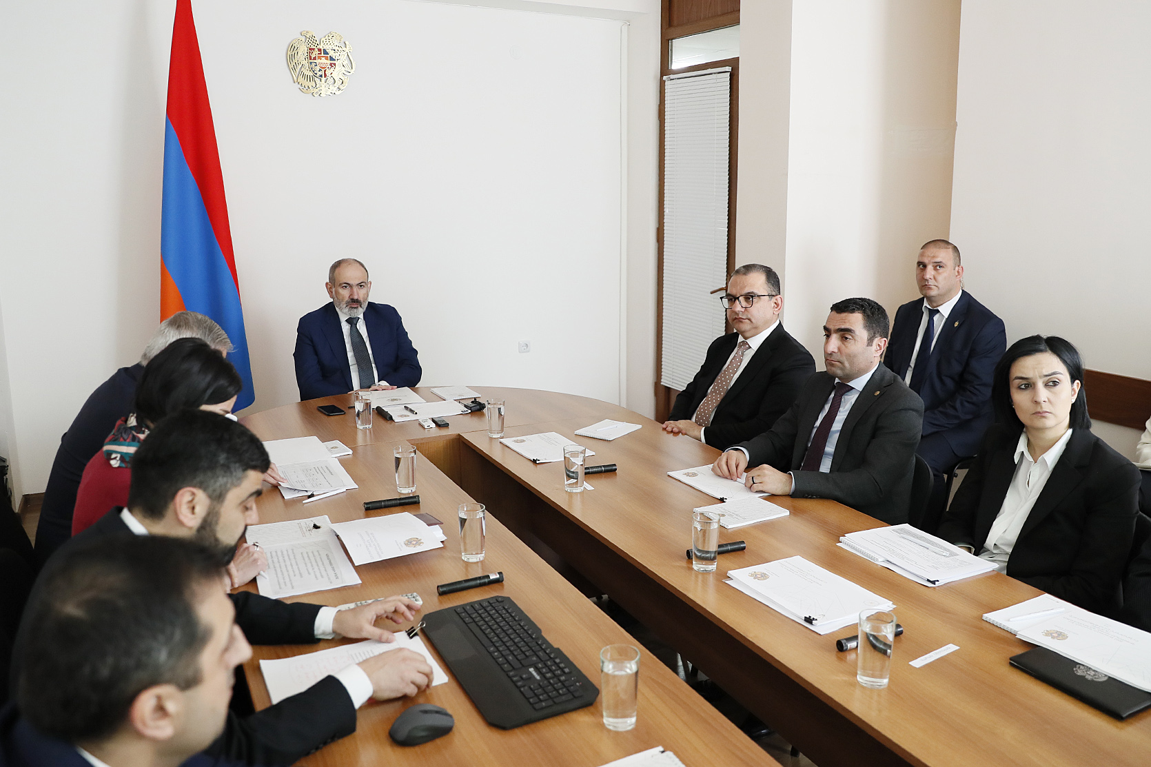 Необходимо работать в направлении развития условий для занятия наукой в Армении - Пашинян
