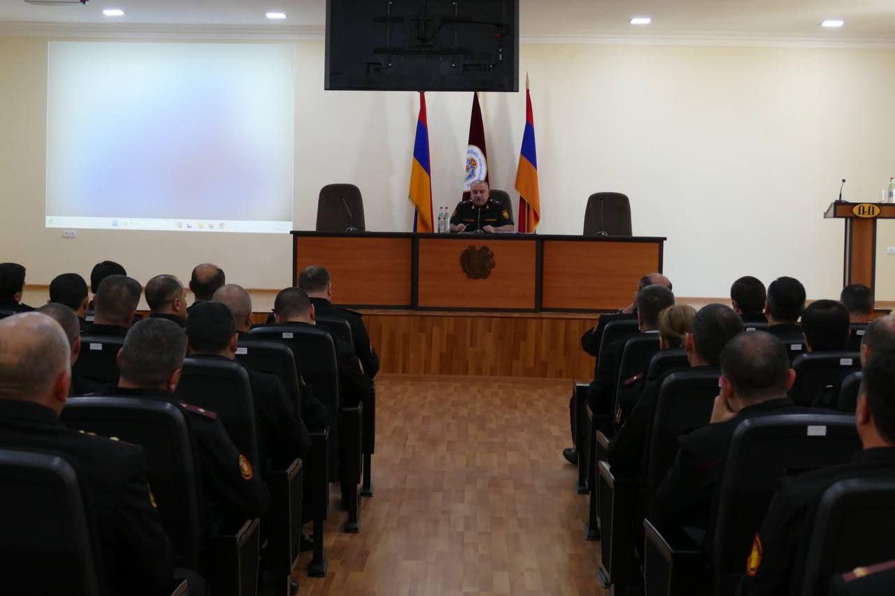 В Минобороны Армении проходят сборы командиров частей военной полиции