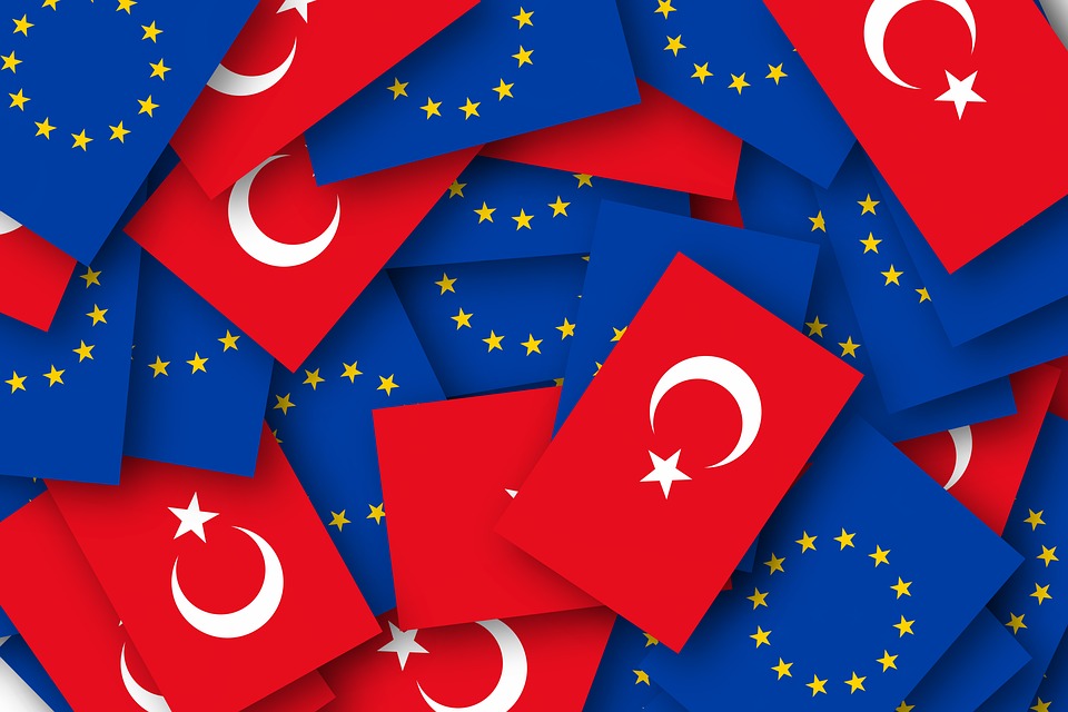 ЕС: подходы Эрдогана к правам человека окажут влияние на переговоры с Турцией