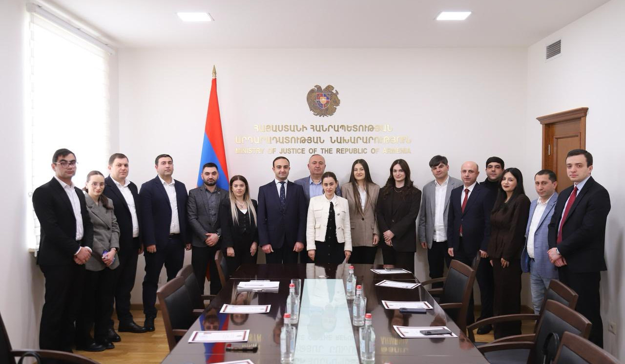 Минюст Армении выдал свидетельства 14 новым управляющим по делам о банкротстве