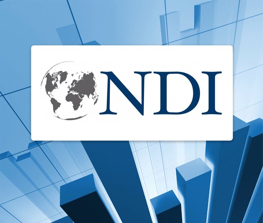 Опрос NDI: «Грузинская мечта» – 20%, ЕНД – 5%, а также желание сближения с ЕС и НАТО