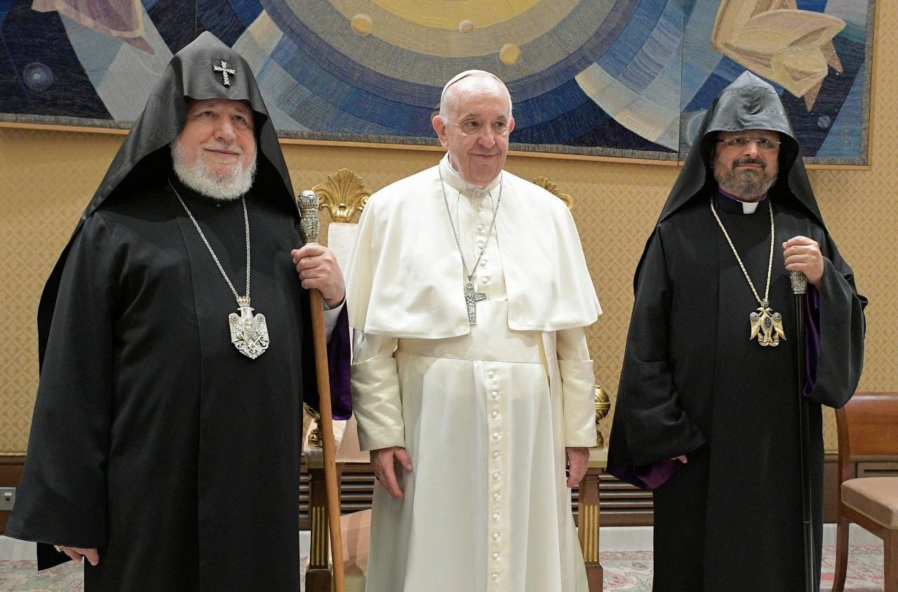 Католикос всех армян Гарегин Второй в Ватикане встретился с Папой Римским 
