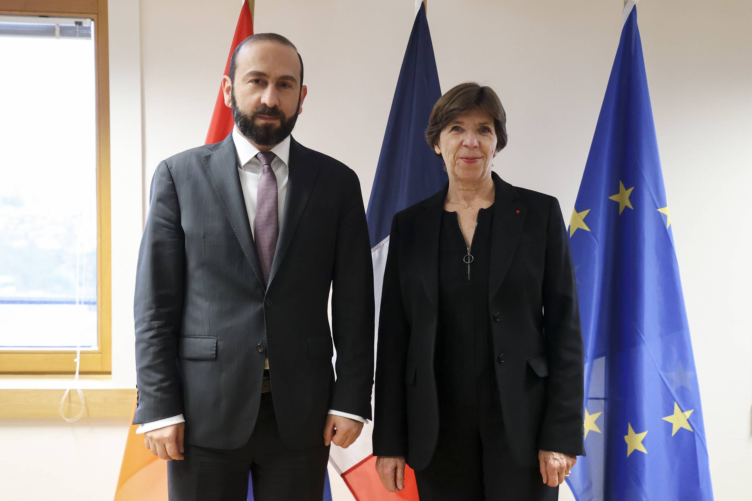 Главы МИД Армении и Франции обсудили в Брюсселе отношения двух стран и ситуацию в регионе